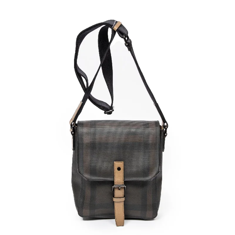 Small Belt Flap Crossbody